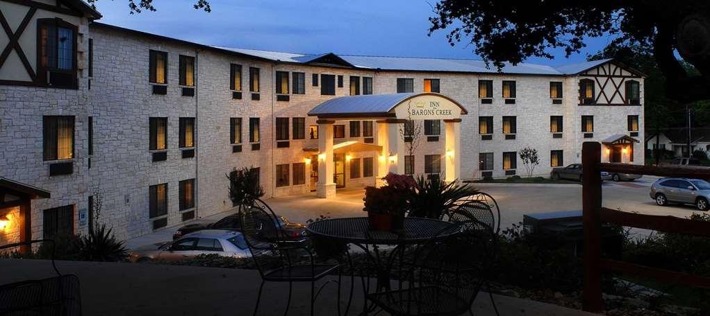 Inn On Barons Creek Fredericksburg Luaran gambar